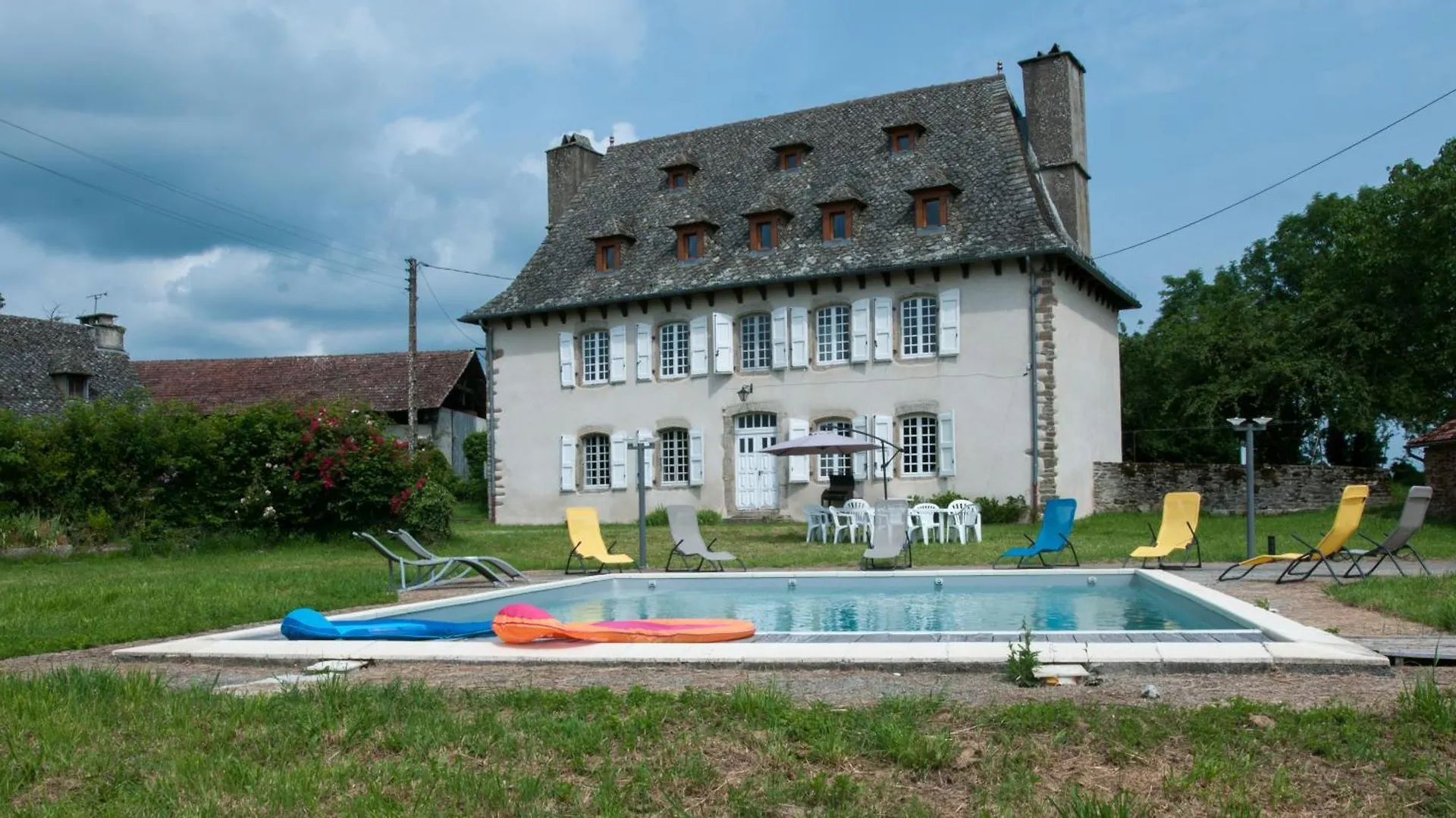 Maison De Maitre De 1789 Renovee Avec Piscine Roannes-Saint-Mary Holiday home