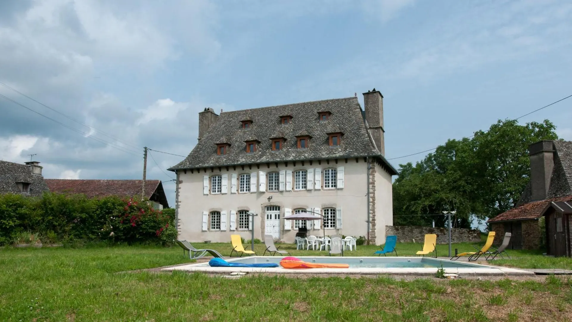 Holiday home Maison De Maitre De 1789 Renovee Avec Piscine Roannes-Saint-Mary