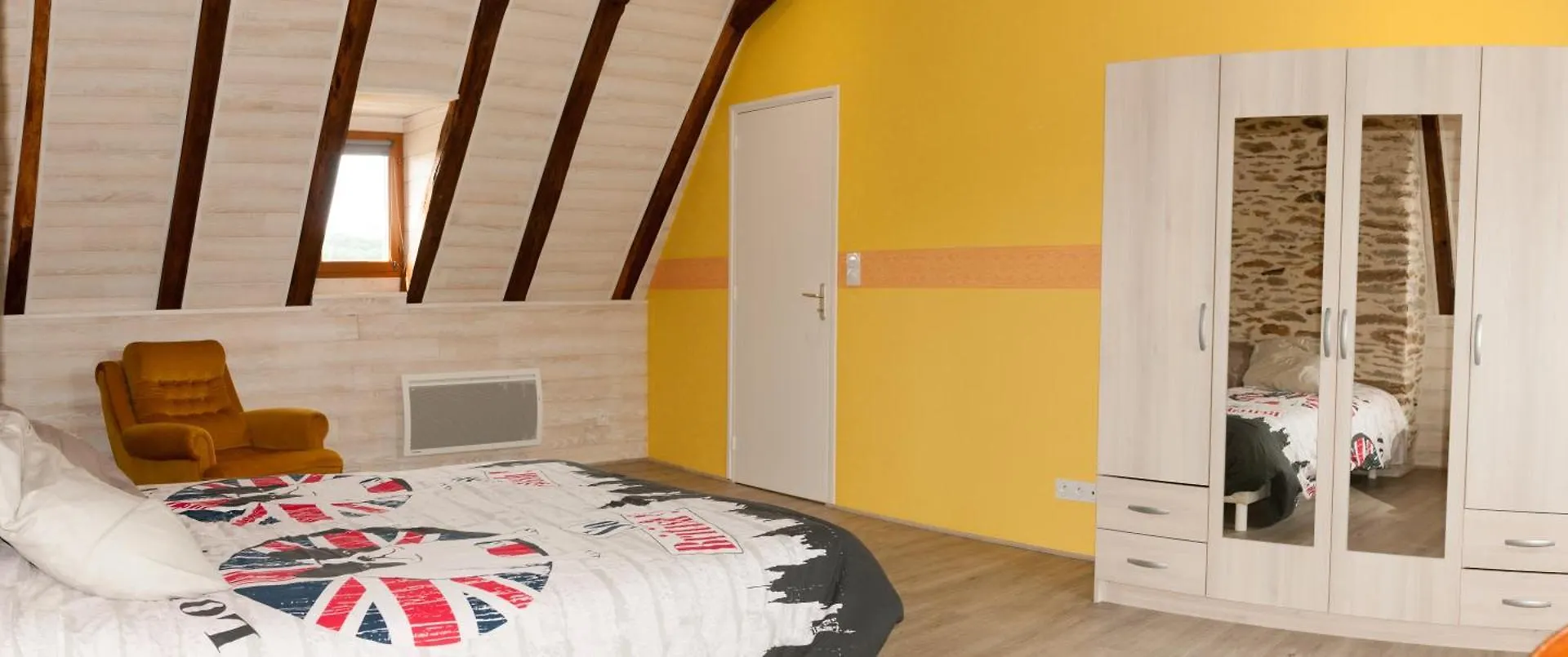 Holiday home Maison De Maitre De 1789 Renovee Avec Piscine Roannes-Saint-Mary France